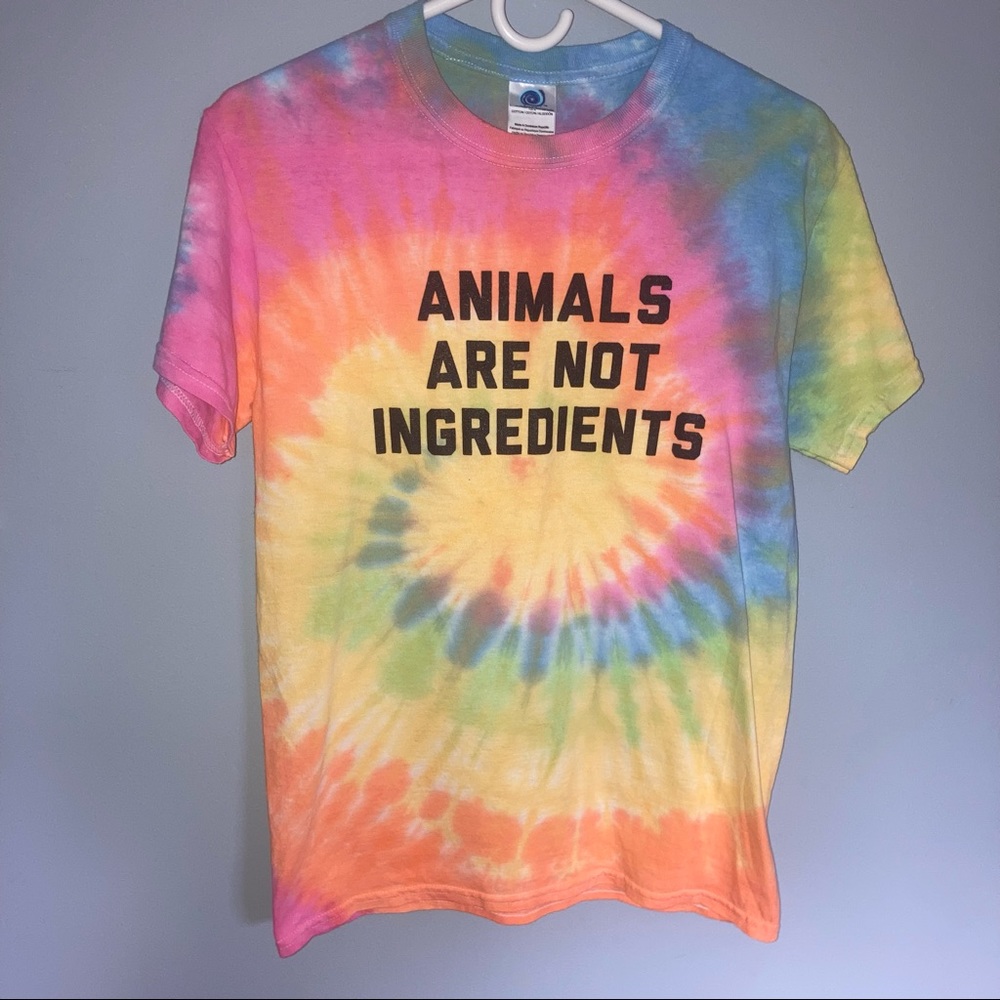 B1G1🌸 Unisex Animals Are Not Ingredients T Shirt